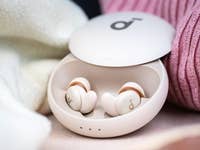 anker-soundcore-sleep-a20-nextpit-review-1.jpg