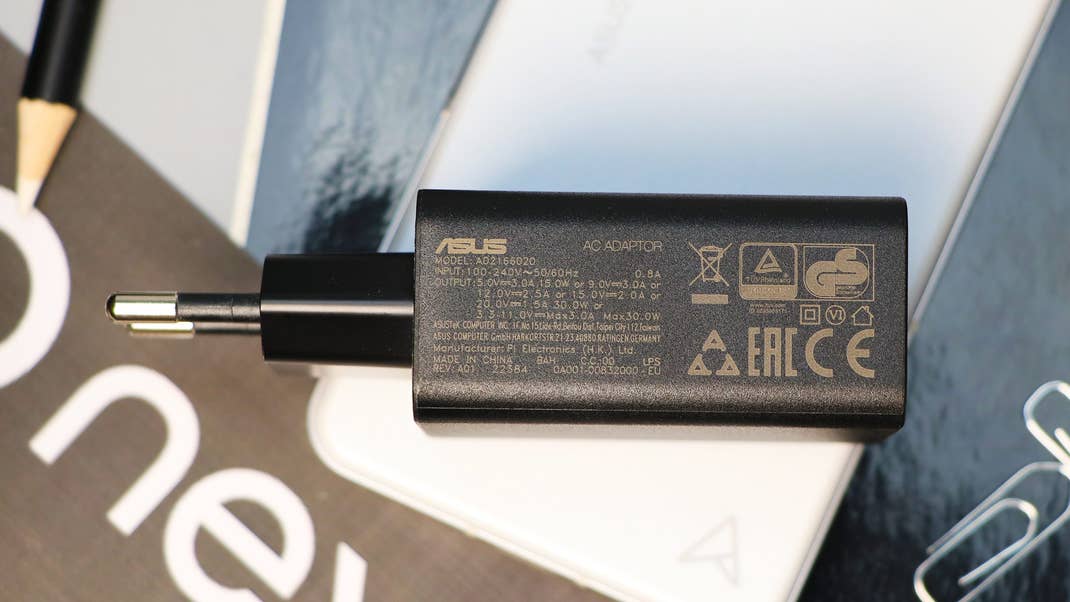 Asus Zenfone 10 Asus Zenfone 10