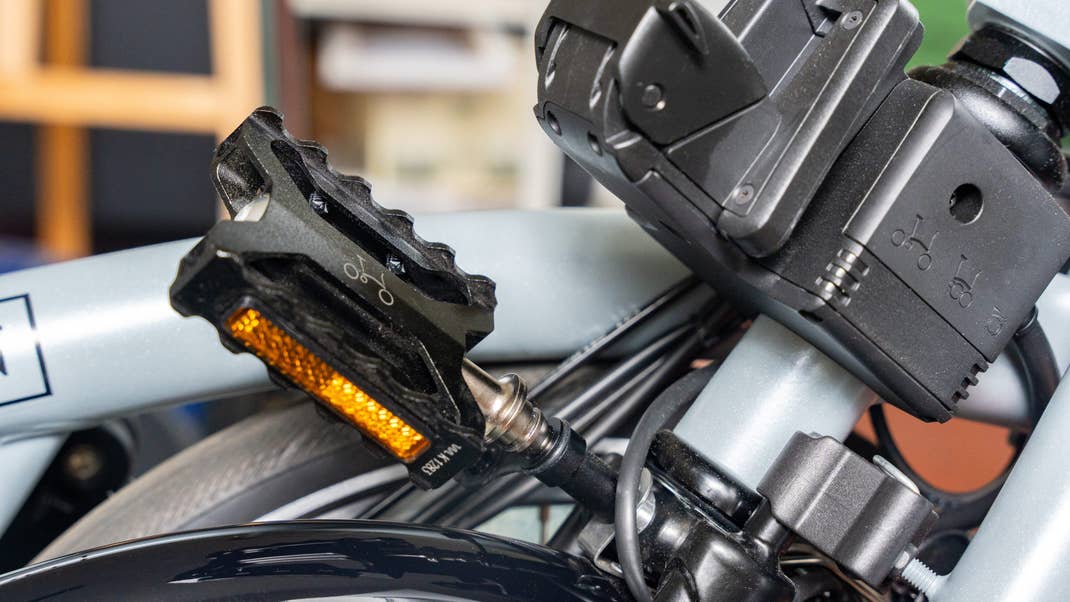 Le système de pédale clip du Brompton Electric P-Line Le système de pédale clip du Brompton Electric P-Line