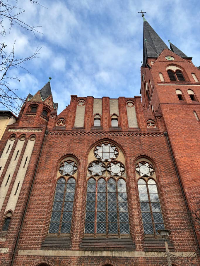 Photo en plein jour avec lu0027Apple iPhone 16e - appareil photo principal 1x