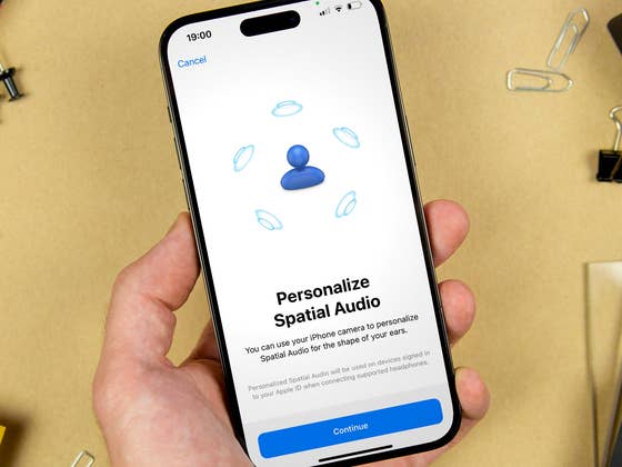 Comment activer l’audio spatial d’Apple avec suivi de la tête (HRTF) sur vos AirPods?