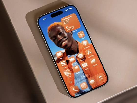 iOS 26 : cette mise à jour majeure de l’iPhone est désormais disponible