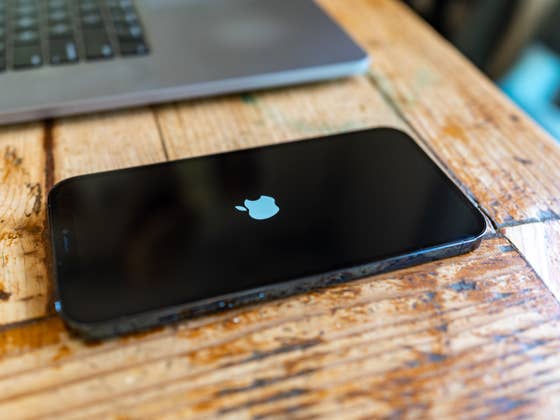 iOS 26.2 débarque : voici les dernières nouveautés pour l&rsquo;iPhone