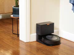 iRobot Roomba J7+