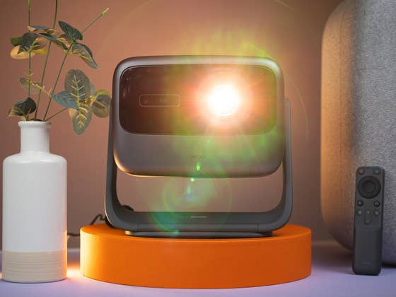 Test du JMGO N1 Ultra: Ce vidéoprojecteur 4K va vous bluffer et pas que pour son prix