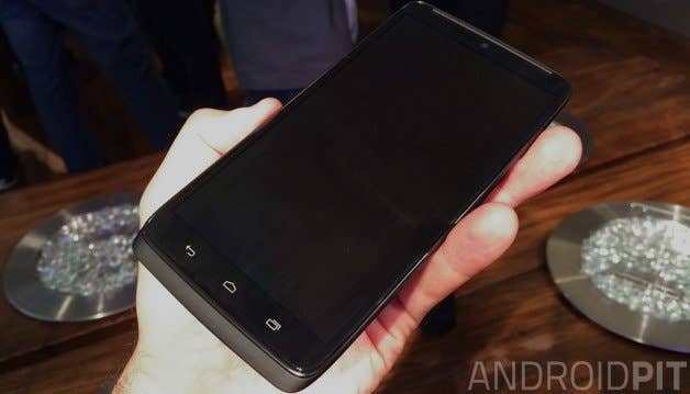 moto maxx review screen off