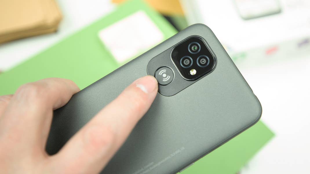 Senioren-Handy Doro 8100