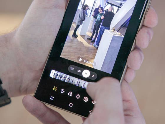Galaxy AI: Une fonction tr&egrave;s appr&eacute;ci&eacute;e des Galaxy S24 arrive sur ces anciens smartphones Samsung