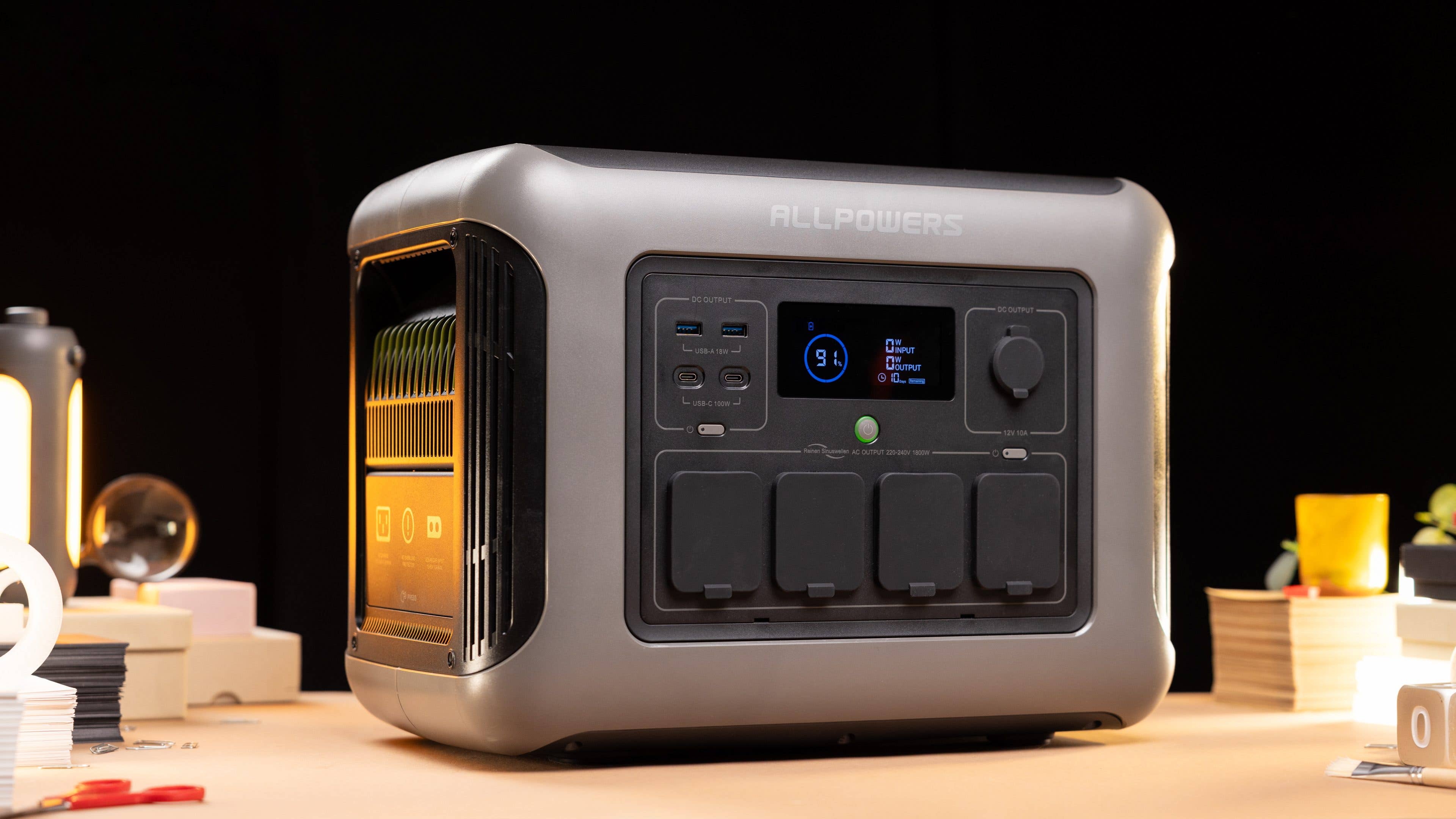 Le Allpowers R1500 vu de face Le Allpowers R1500 vu de face