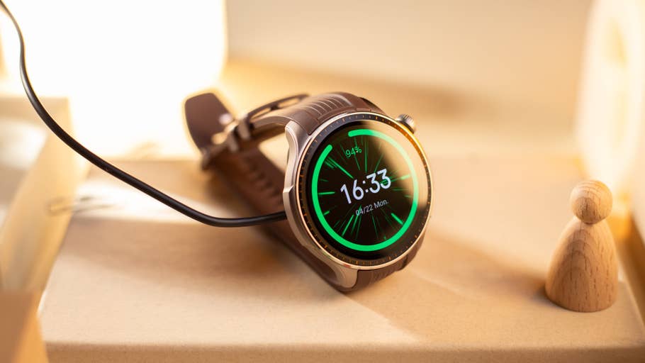 Amazfit Balance animation de charge rapide en détail