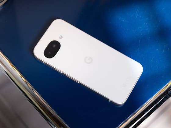 Test du Google Pixel 9a: Mieux que la somme de ses parties