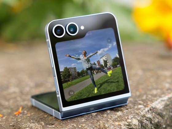 Test du Samsung Galaxy Z Flip 6: Enfin des changements qui font vraiment la diff&eacute;rence