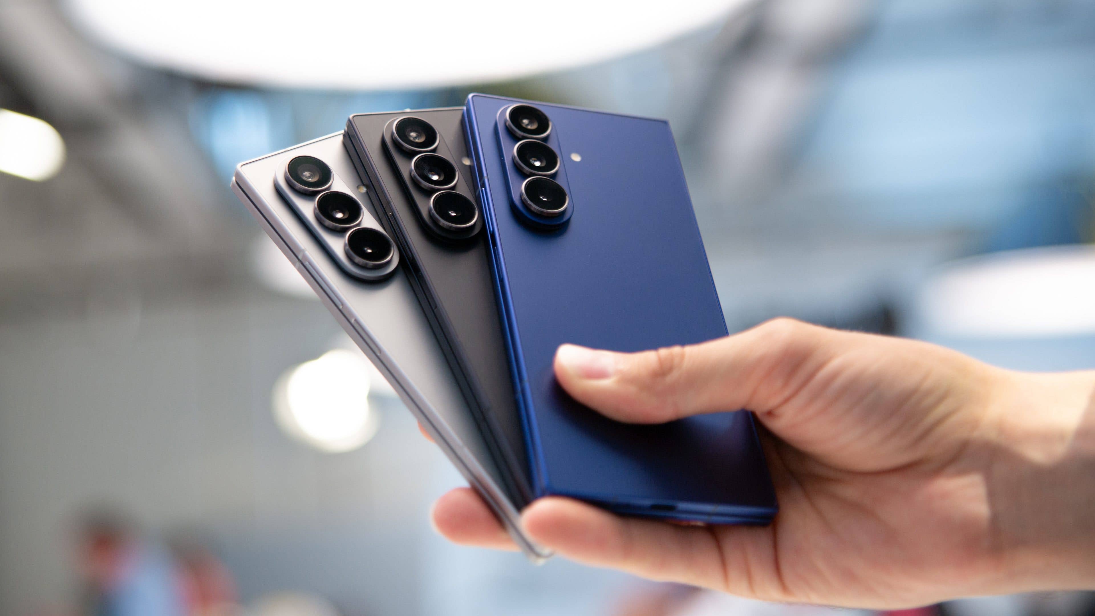 Le Samsung Galaxy Z Fold7 sous toutes ses couleurs