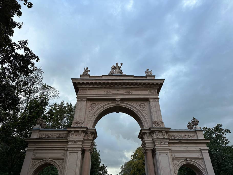 Apple iPhone 14 Pro Max test photo