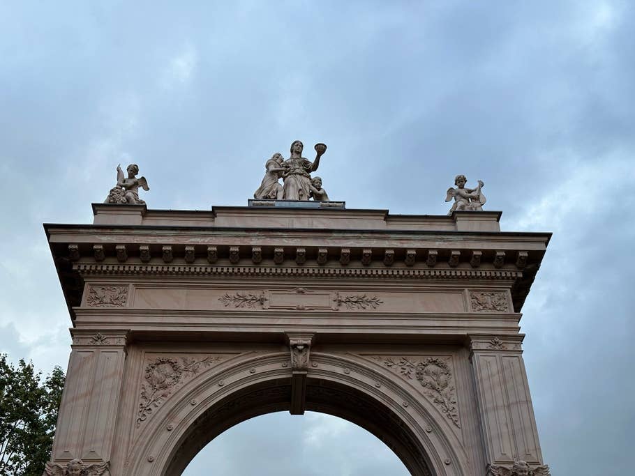 Apple iPhone 14 Pro Max test photo