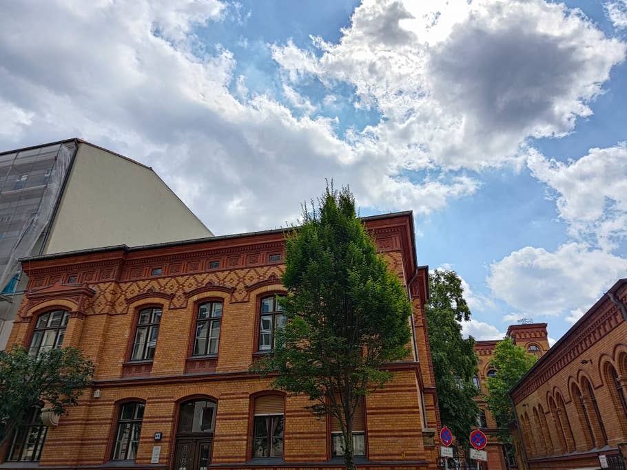 Asus ROG Phone 6 Pro Test Photo