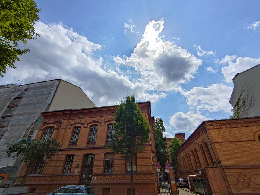 Asus ROG Phone 6 Pro Test Photo