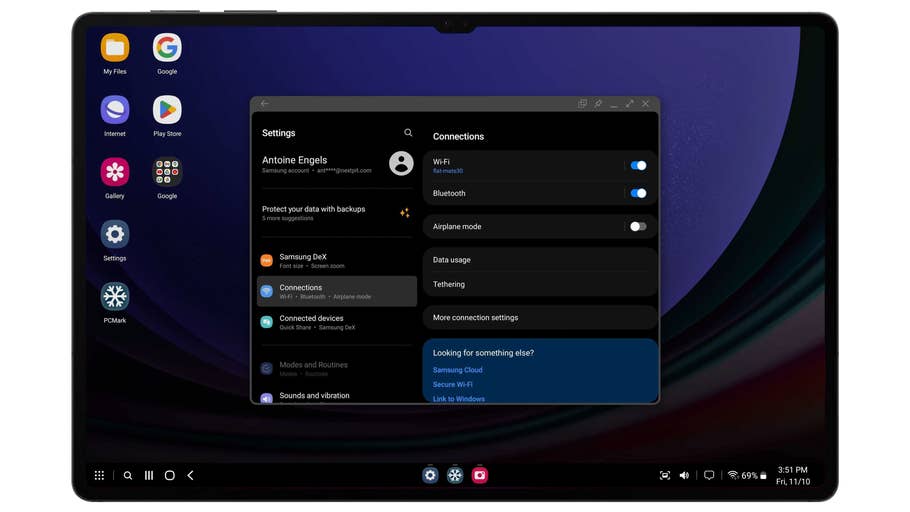 Capture du0027écran prise sur la Samsung Galaxy Tab S9 Ultra montrant lu0027interface One UI en mode DeX, comme sur un PC portable