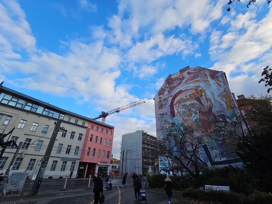 Une photo de jour prise avec lu0027objectif ultra grand angle de la Samsung Galaxy Tab S9 Ultra