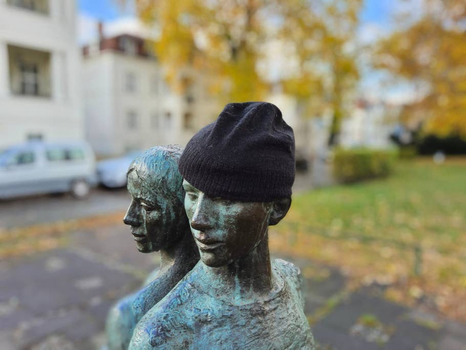 Une photo prise de jour avec lu0027objectif principal de la Samsung Galaxy Tab S9 Ultra avec effet bokeh