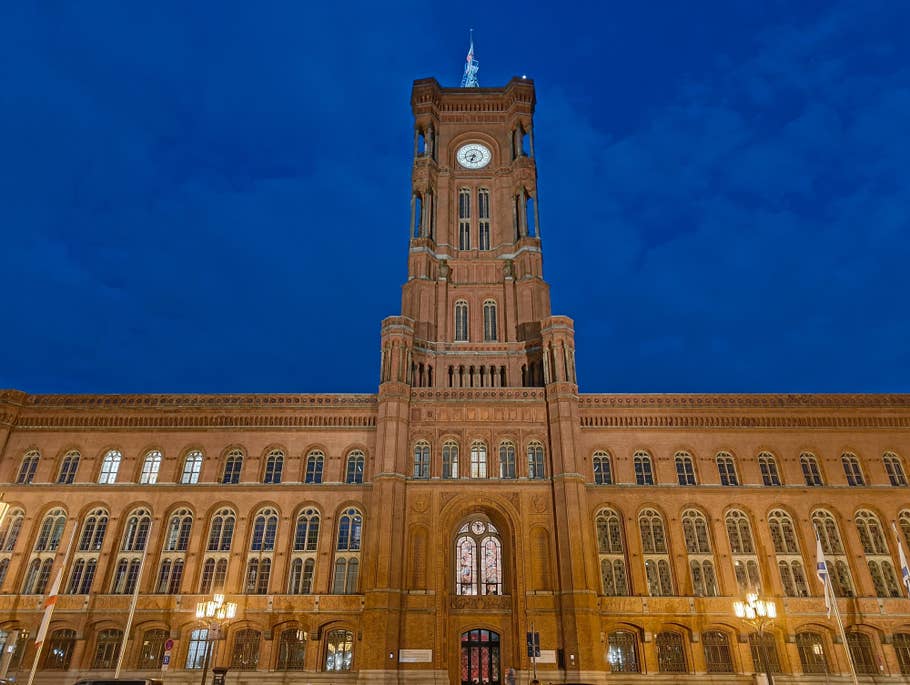 Photo de nuit prise avec le Nothing Phone (2a)