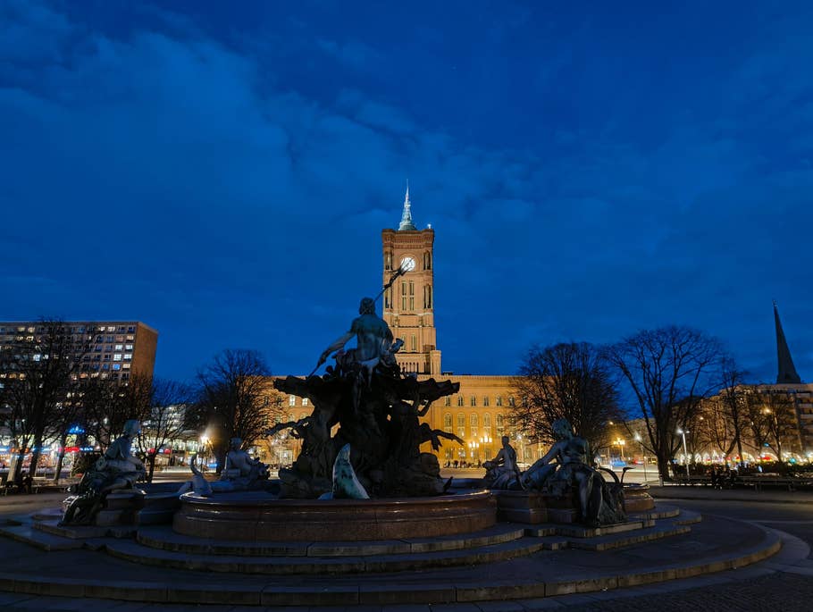 Photo de nuit prise avec le Nothing Phone (2a)