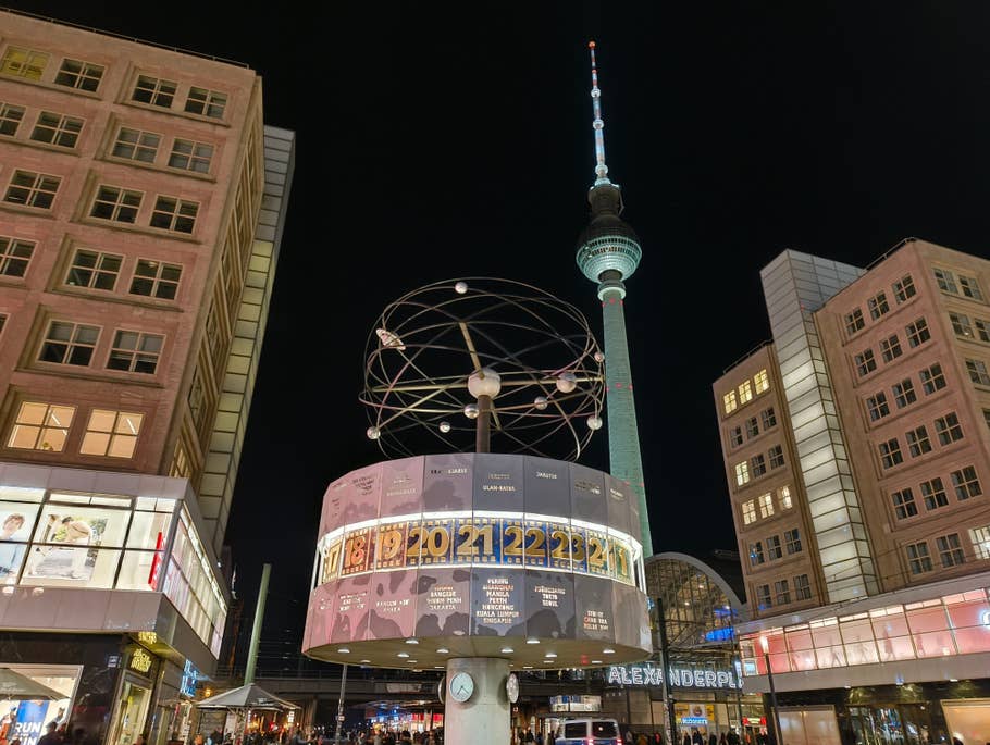 Photo de nuit prise avec le Nothing Phone (2a)