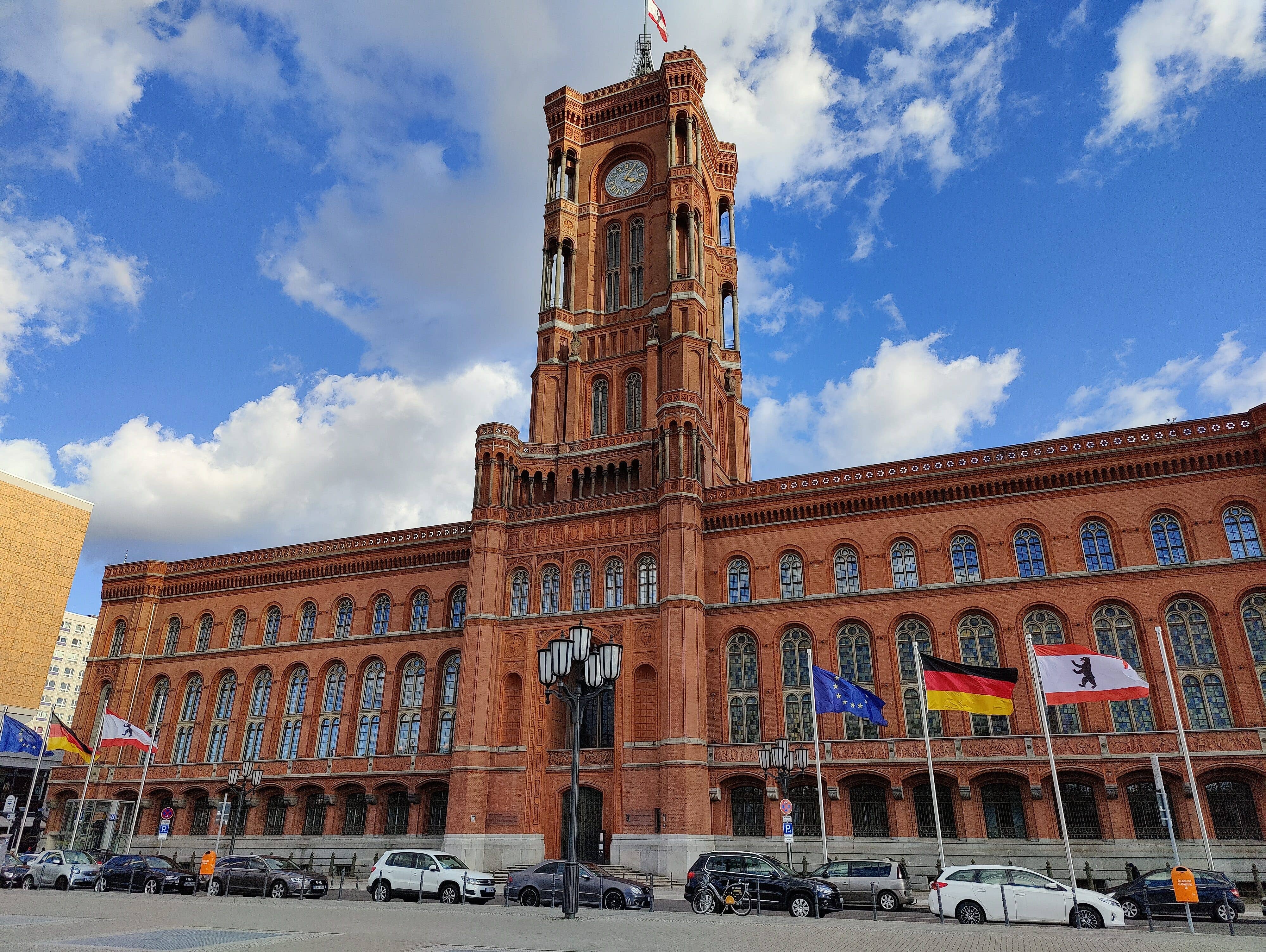 oneplus 9 pro review photo wide3