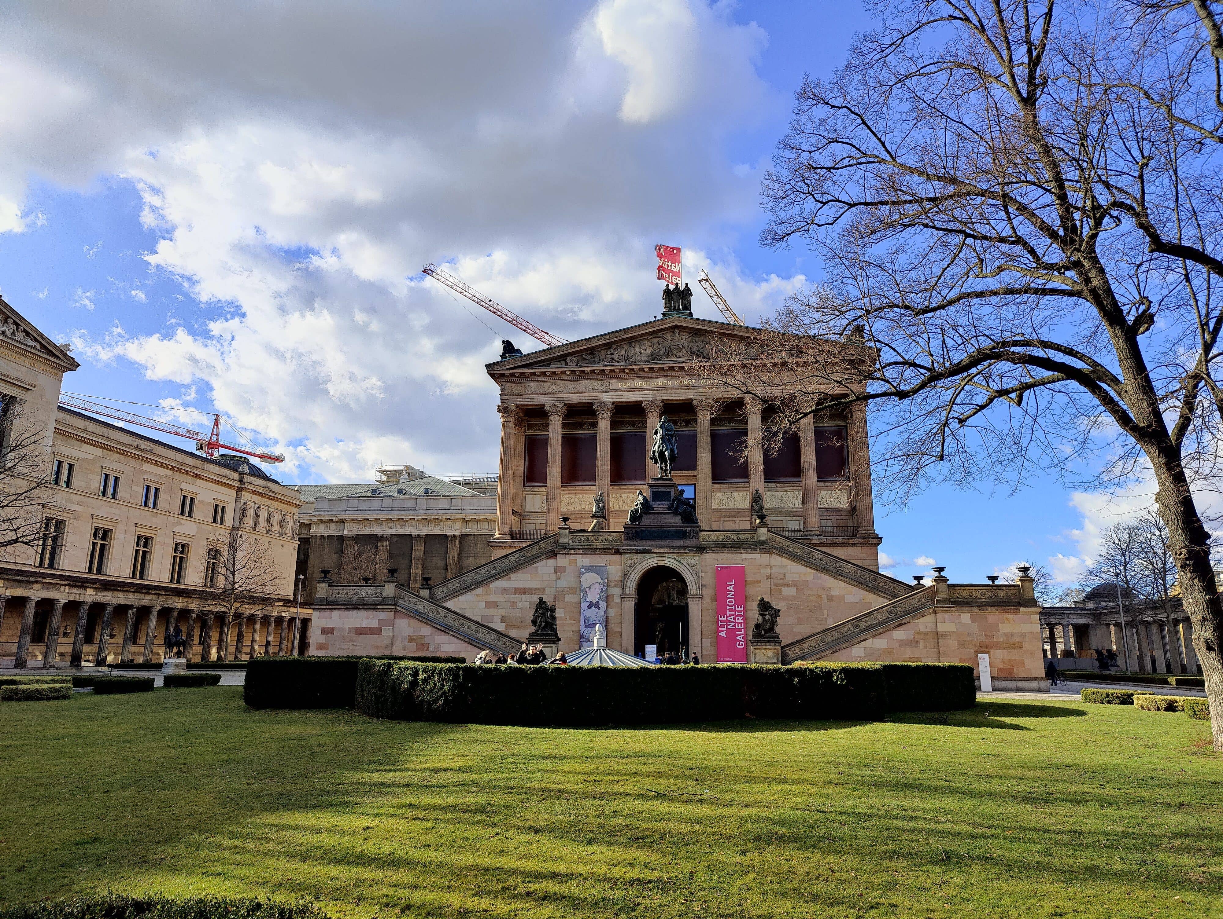 oneplus 9 pro review photo wide5