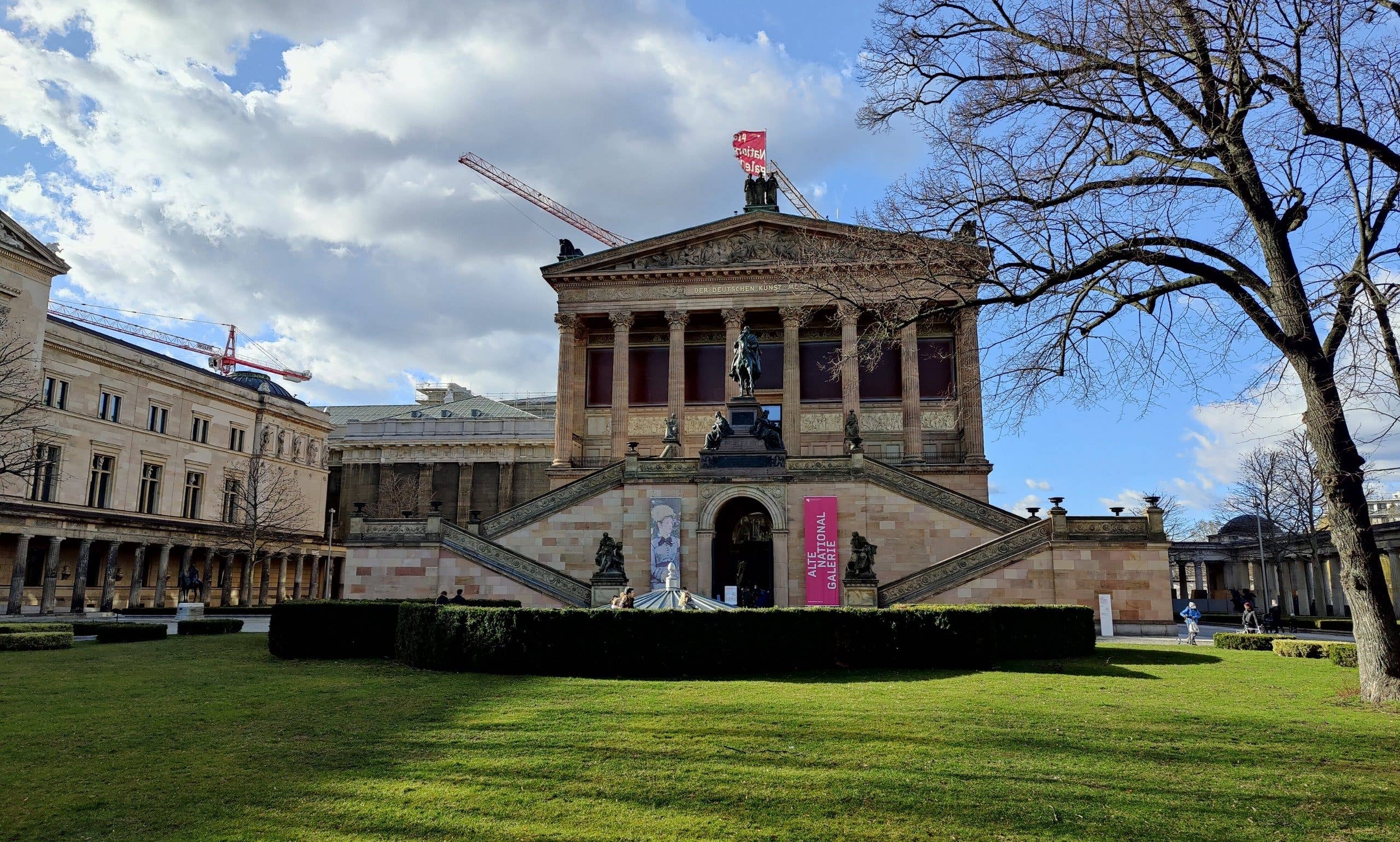 oneplus 9 review photo main2