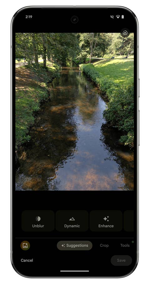 Capture du0027écran de la fonctionnalité Magic Editor du Google Pixel 9 Pro XL.