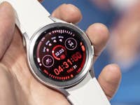 Samsung Galaxy Watch 4 Classic avec One UI 8 Watch basée sur la mise à jour Wear OS 6