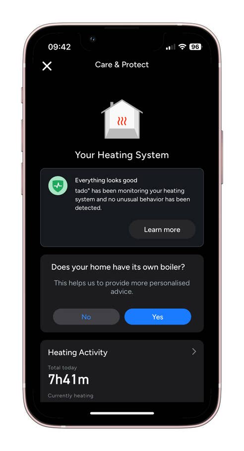 Interface de lu0027application tado° affichant lu0027état du système de chauffage et le journal du0027activité.