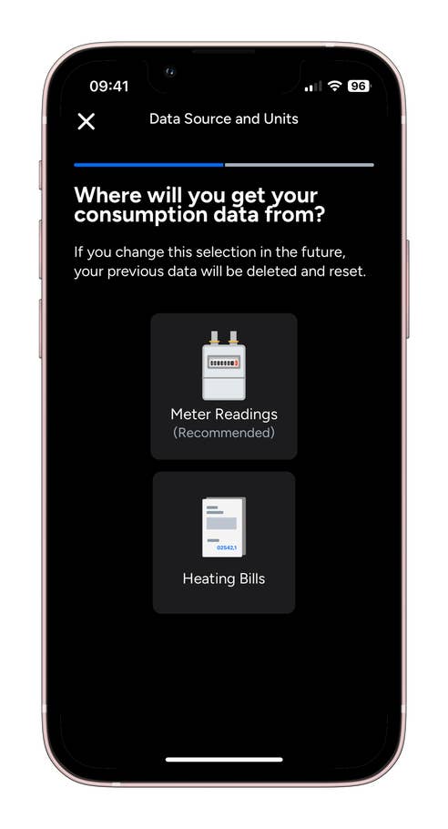 Écran du0027application mobile montrant les options de source de données : relevés de compteur et factures de chauffage.