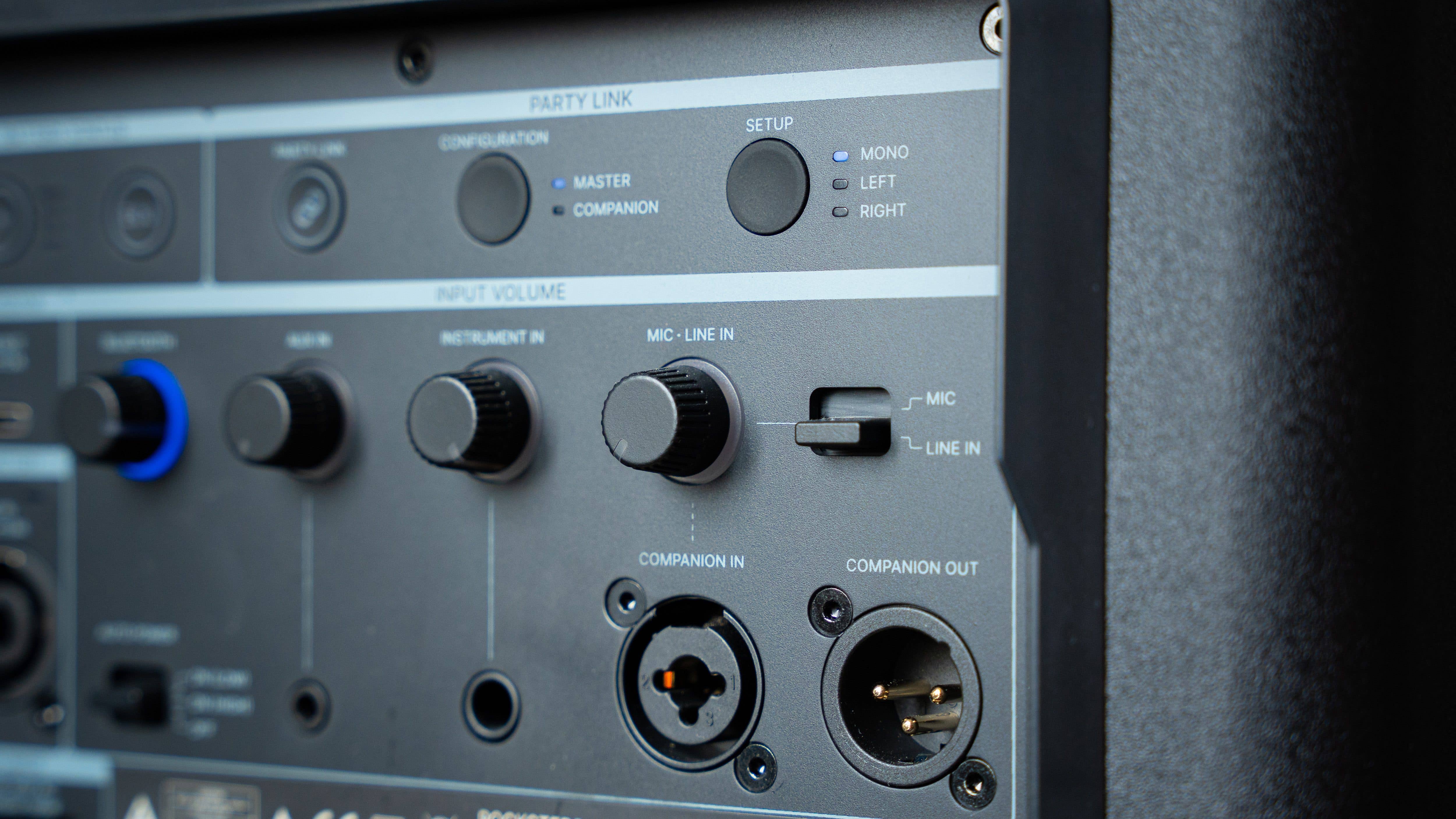 Les boutons de la Teufel Rockster Air 2