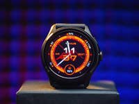 ticwatch-pro-5-enduro-nextpit-review-brighter-1.jpg