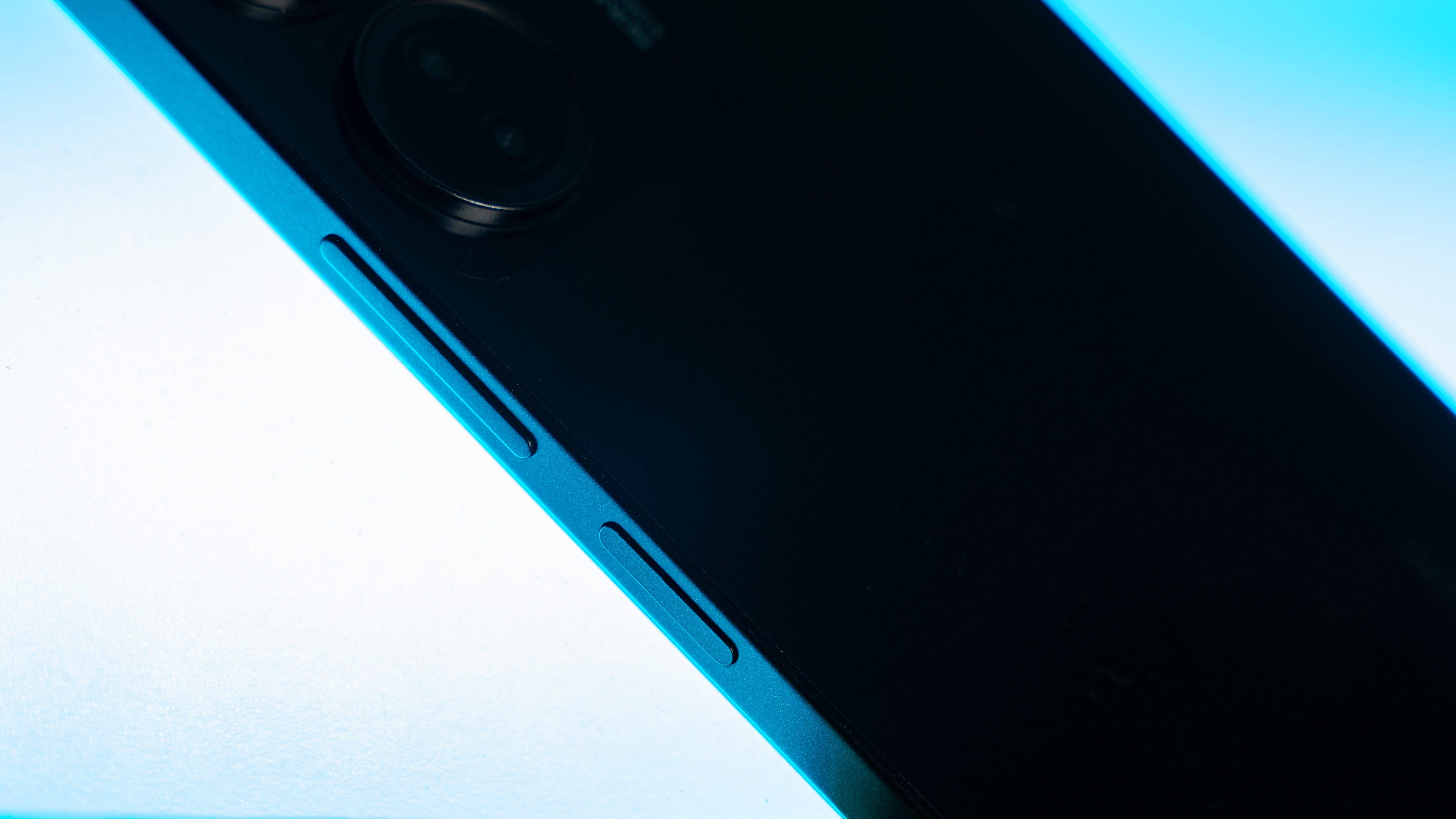 Le bouton d'allumage du Redmi 13C