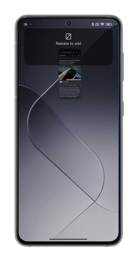 Captures du0027écran de HyperOS montrant comment ouvrir une application dans une fenêtre flottante sur votre smartphone Xiaomi