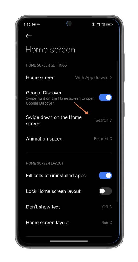 Captures du0027écran de HyperOS montrant comment assigner le geste de swipe vers le bas depuis lu0027écran du0027accueil