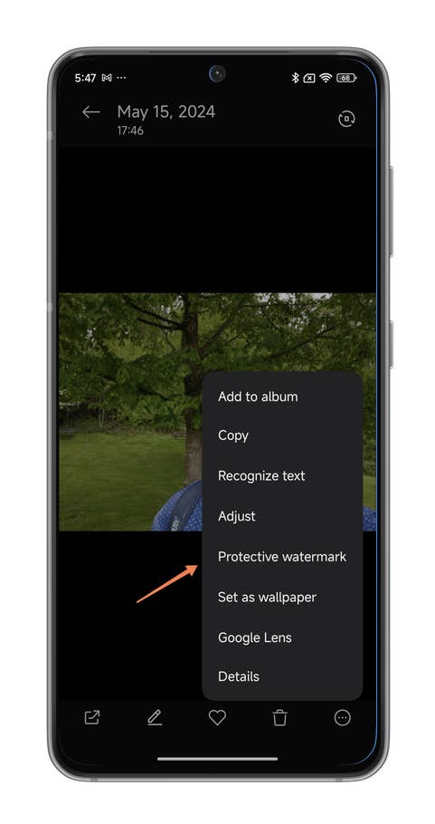 Captures du0027écran de HyperOS montrant comment ajouter un watermark à vos photos dans votre smartphone Xiaomi