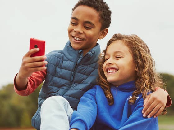 Pas de TikTok, pas d&rsquo;Instagram : ce téléphone prend un tournant radical