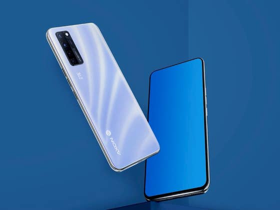 Le premier smartphone à caméra selfie sous l’écran peine à convaincre aux US